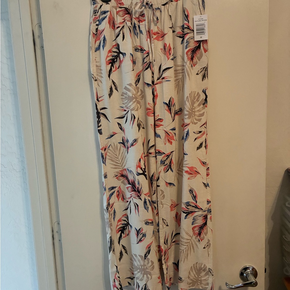 Briggs New York Floral Wide Leg Pants - Cream, Red, Blue